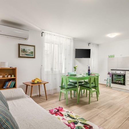 Adeona Apartments Риека Экстерьер фото