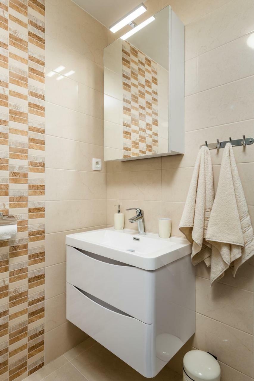 Adeona Apartments Риека Экстерьер фото